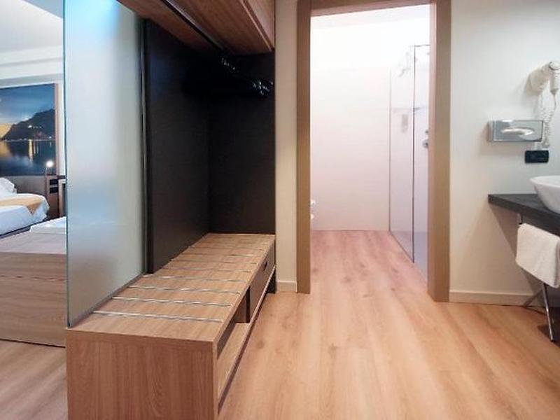 1BFF52DE978CF55A7CAD751AE4E4D0D4