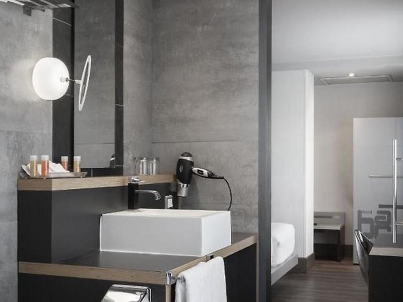 D978EDF652A7EA12AF3661AD304E2727