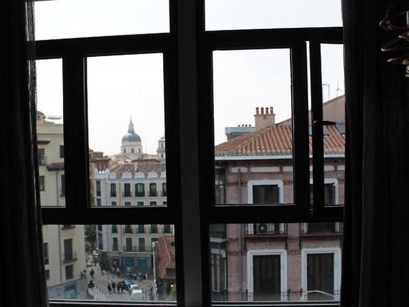 47BAEF1BE2367749D57902439FBD851F