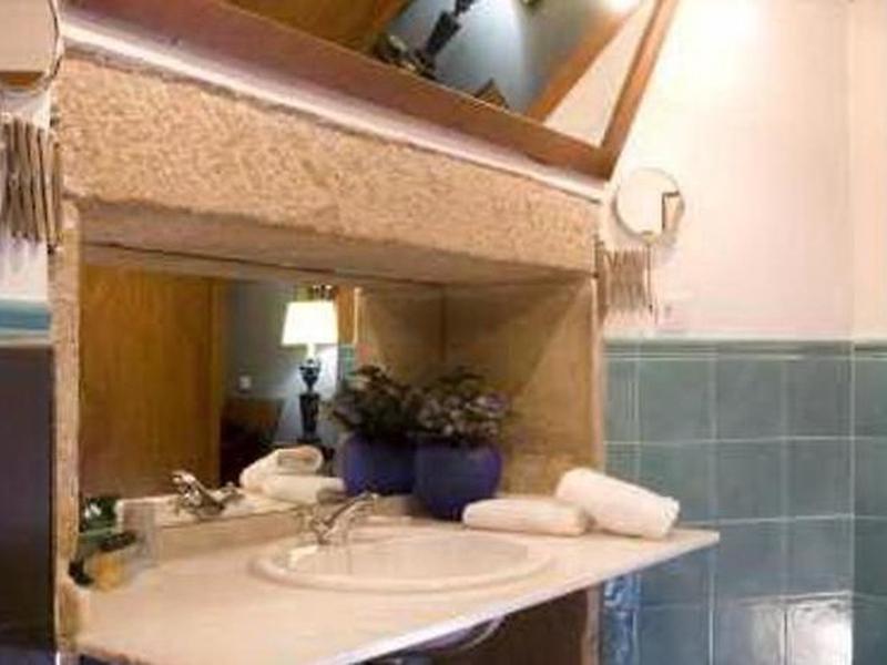 D5E44ACC815F0E38AA1A422AF6DE52C6