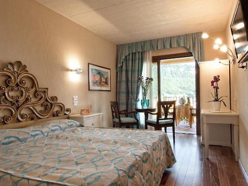 806DE81A4B3313E2878B600DB00CA5AC