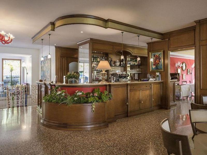 68B2D085EA7F181AA574881513371566