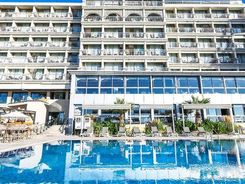 8640CC4D9F94810358913D0B23F25AC6