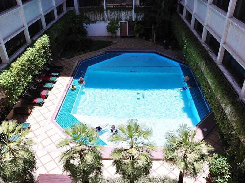 6F8CDAEE16930FE596FC7019C852BBAF