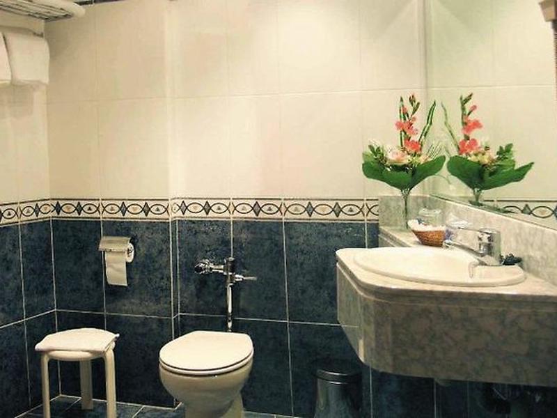 B935745E466392E28B9B129E88D73B44