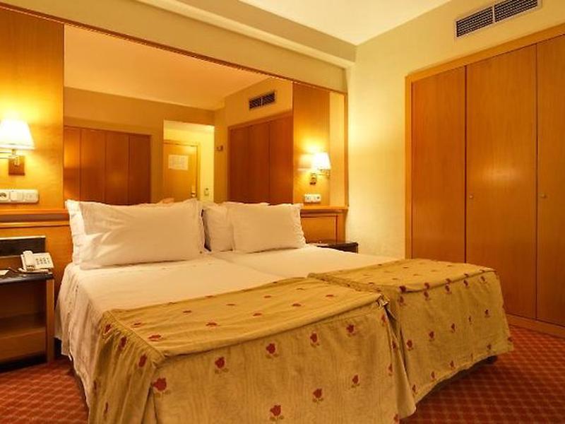 1433A96342E0E906FA69F24A8CDC4443