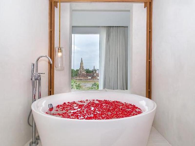 DBA802A8D8D5243DFB3705E2C171D933