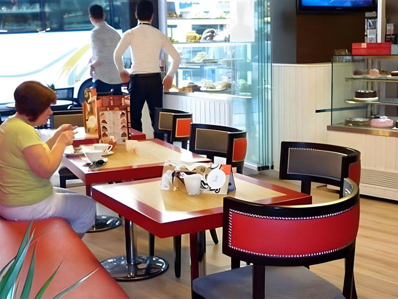 5FB8B052FCEA9DF44025F91141D82E34