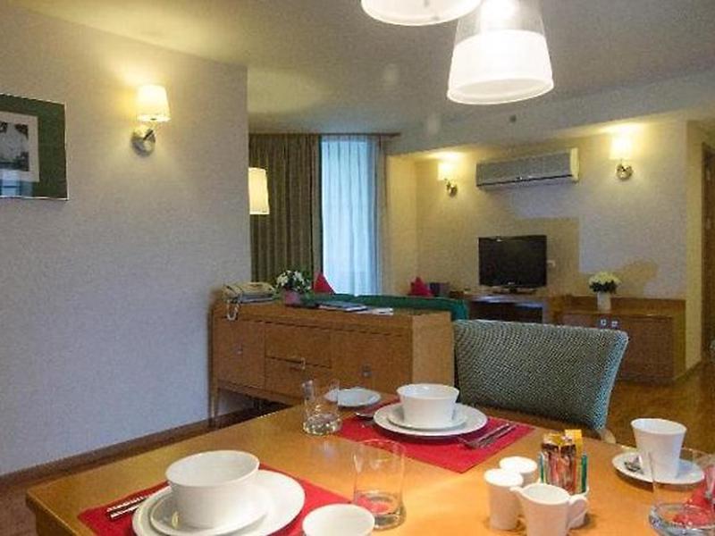 3E7445FACA643580583A893AF54D1378