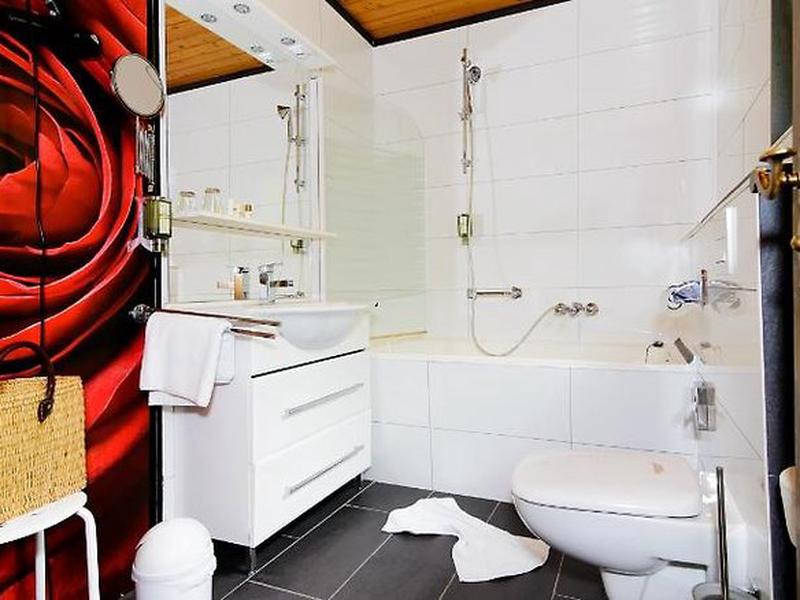 ED89B2CE5A9FBB4CD0B0FEB5810EB5F5