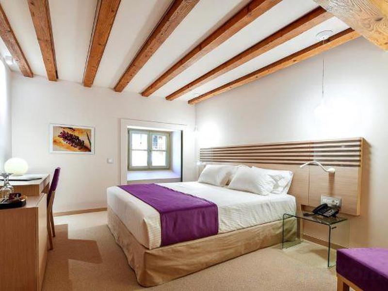 BCB34CE35170F4FDEA8C2CE53422F59C