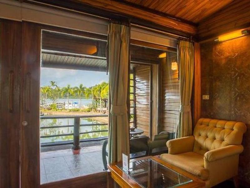 EBCBDAF072AF4A1B9A981C5203880C87