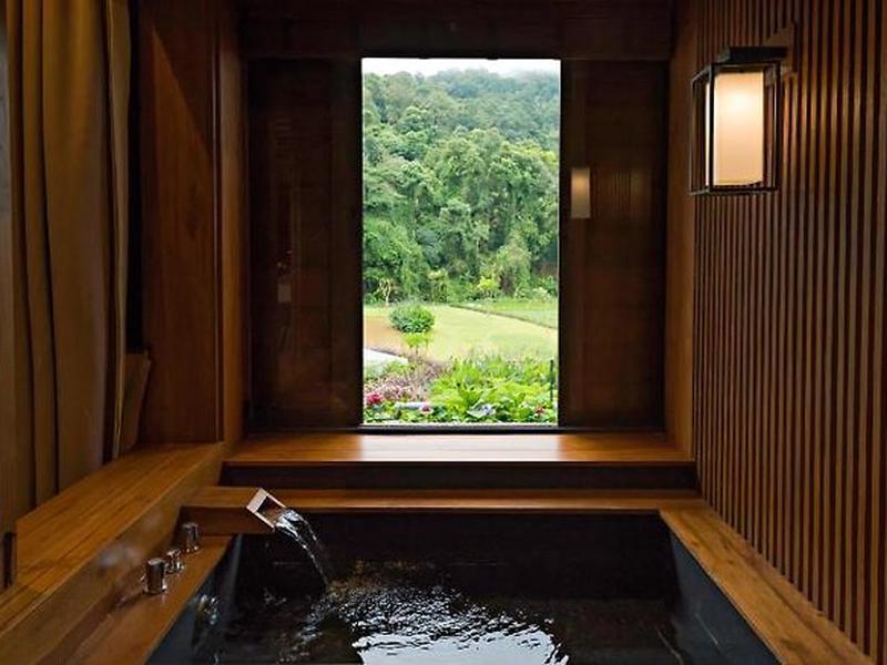 5DA387AF992BB3042E559A3E5BA8A44E