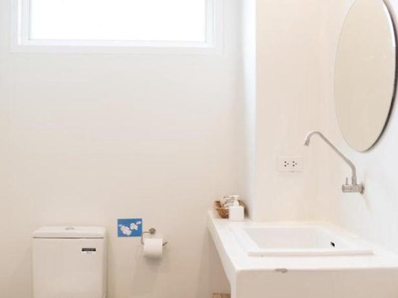 CBE8B92A502D99328365E9681A0046AC