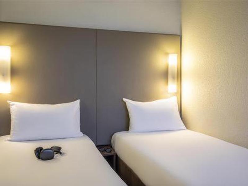 B9EEB7D1ABC9172FD99BE081EF21C447