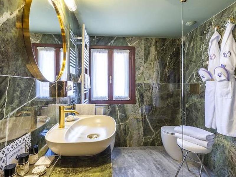 4567BF64A2C3BE2073D8DE4A41EE0A27