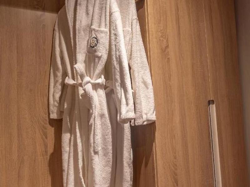 ED7E0A702CB03423DAB632862A362B78