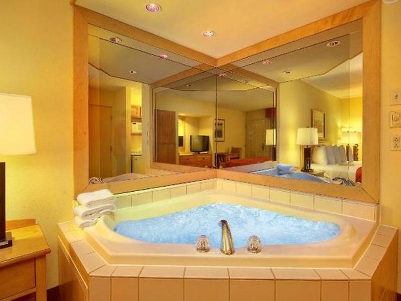 00E8ECECBD605B4AD0B9B152B0011E23