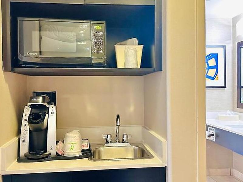 E473207F2123E19D4F2294D3A2ACC0B2