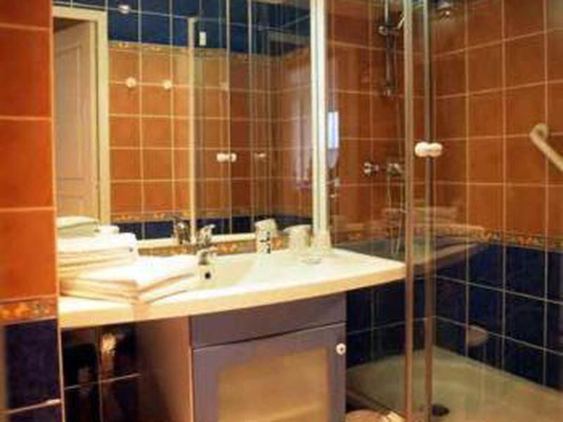 A6810410B423EA585AFA0667A005272C