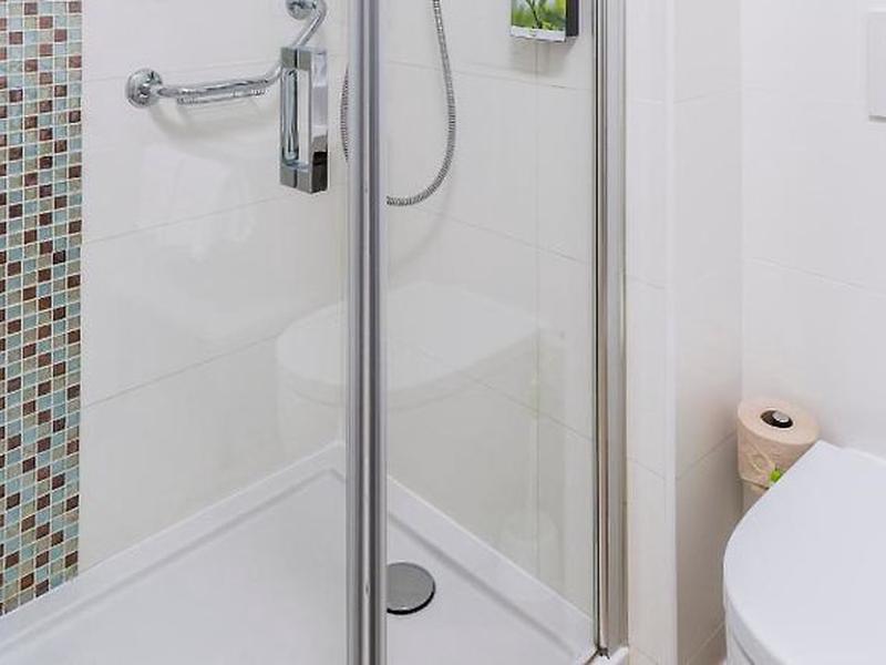 69F3A09FF7200BC9E344556A46FD489D