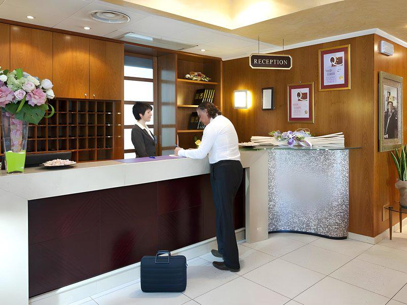 FBB4708375F0FBB0F5542CBA6330B6BD