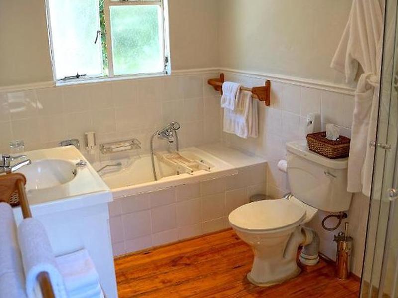 97A8A02B8B4583E90D2C4085C68427C2