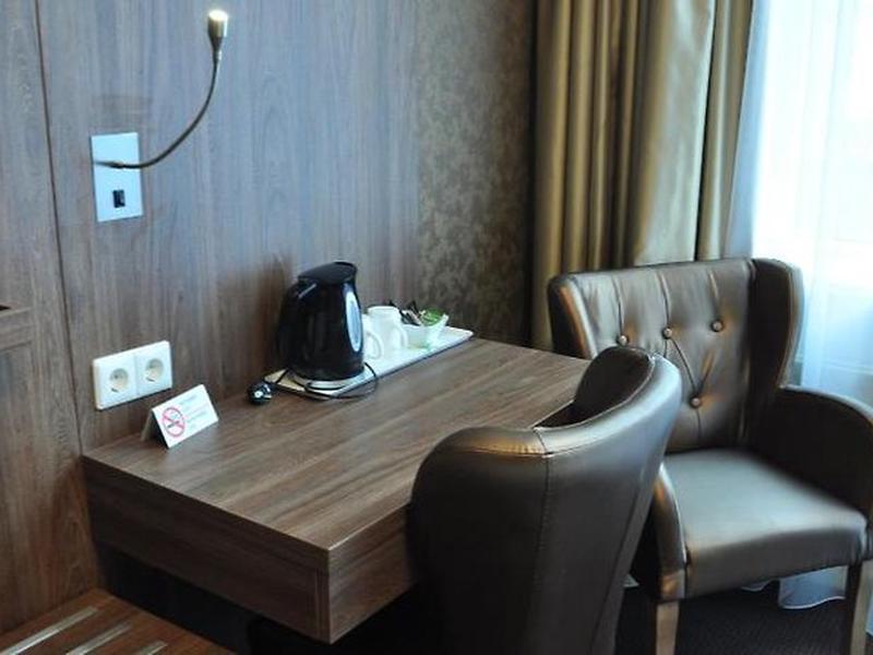 0AF3981DF246B465592A377D68F00819