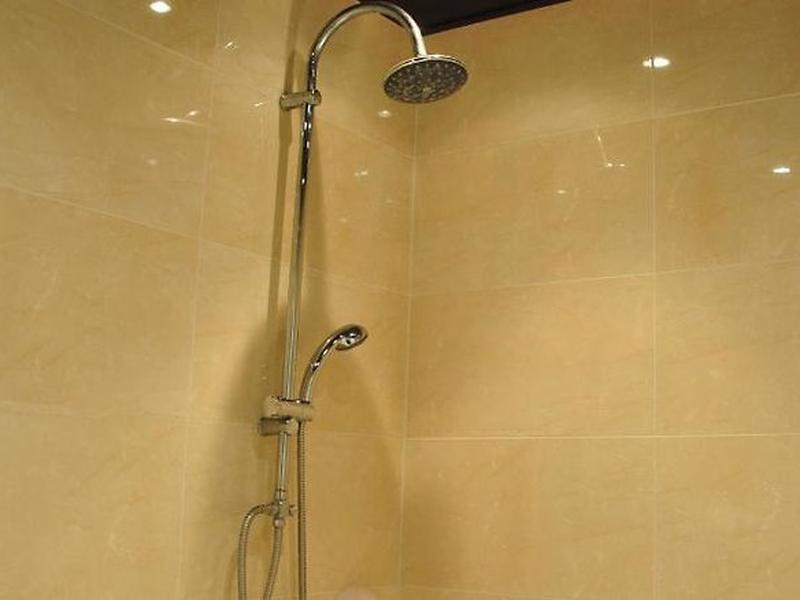 C13A8424CA555B8D0AE3C313D6C389C1