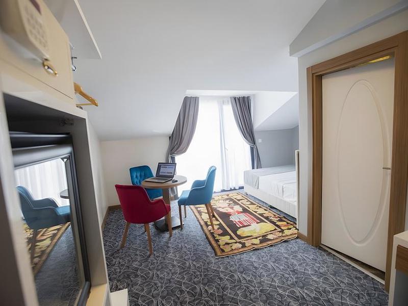 381655B420539BEE71C4D3FCFA682733