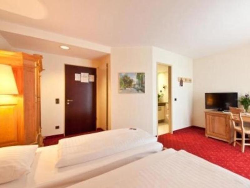 041A71E2C122767F1C7505CB8797553A