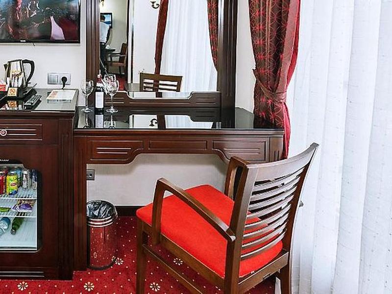 39EFB990918FBA5579BE859079B0DC53