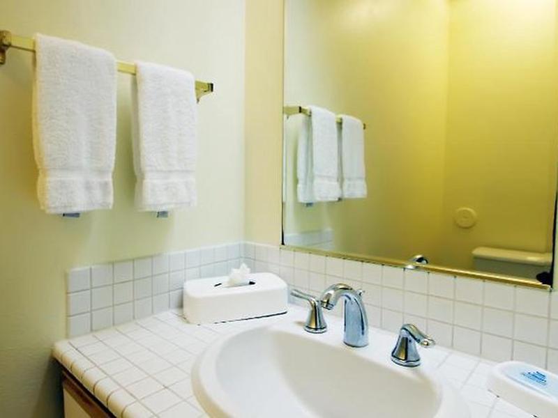 096F7D580B64ED0C33A170367AE356D2