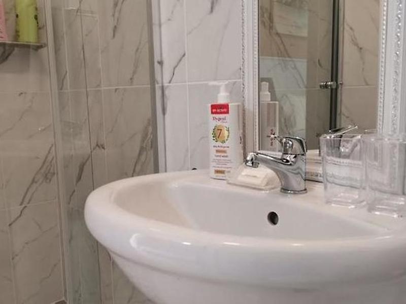 2F977AC9AF55D2A1A83C163E97B7D72E