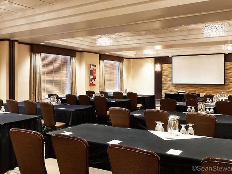 EE757409EA21C8C7A0BF33B9E7668611