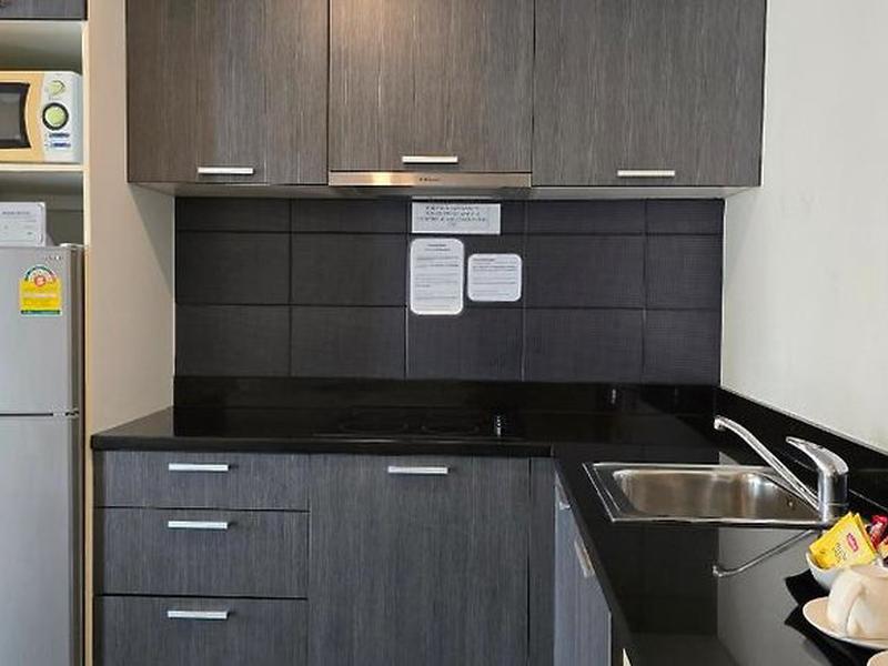 B2AFE8424999B4A2C908F425779C58C9