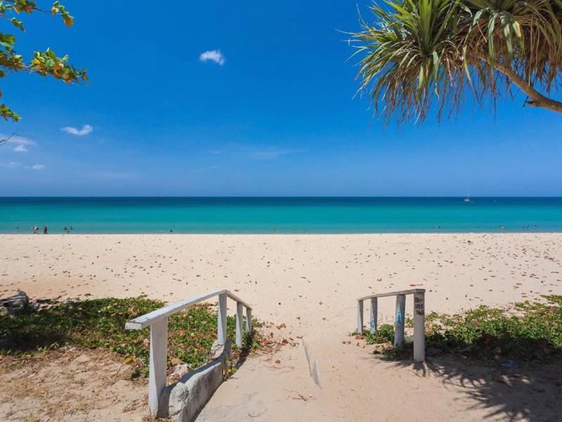 A77E5BCFCF59FBDE07E65C35269811CB