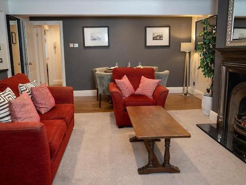 41EFF1F6AA49E50A86143B0AD8780A51