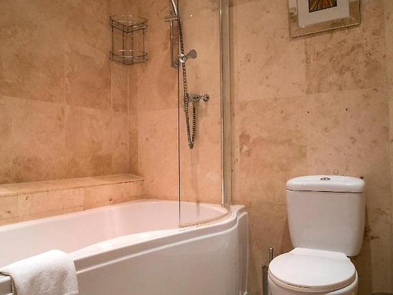 08140B9EBDE9CADB2BDCCDC5F5AA3190