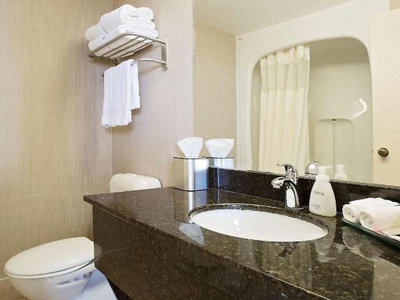 F40E6ECA024121BE4A166CF076266ADF