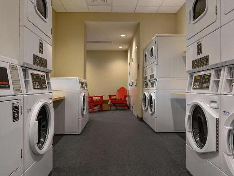 BB4631CB46A484200E76FDCE12220431