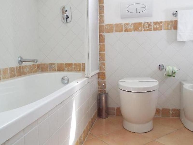 77F6AA5243960FA22E02CDC65D21FCD5