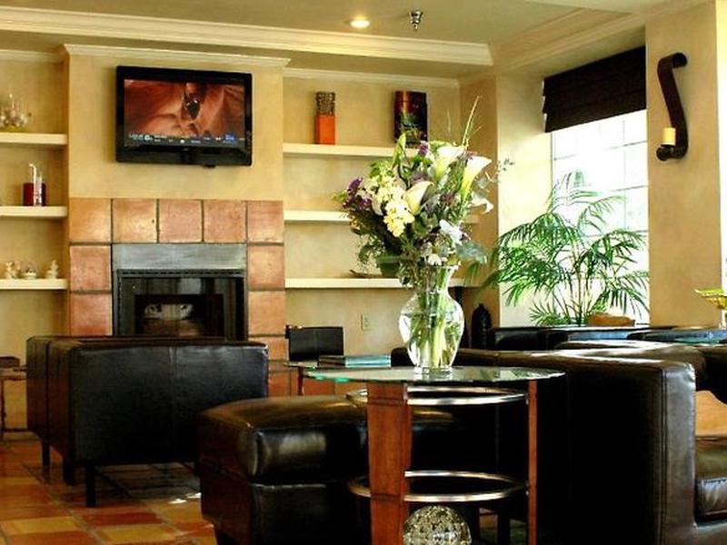 1CB1C562D9E86DE387C036D18BBD5A61