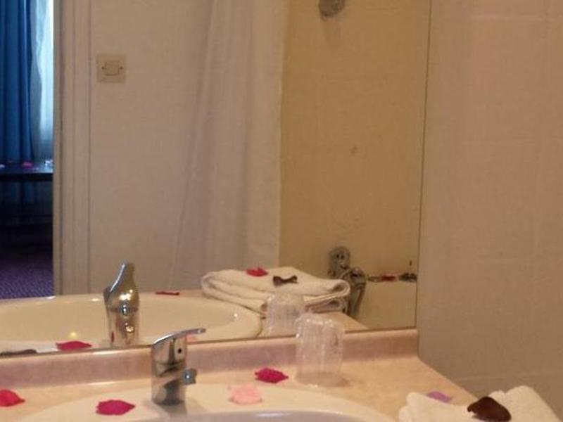 700577D43B616DFD9E8AC03EB027CCC8