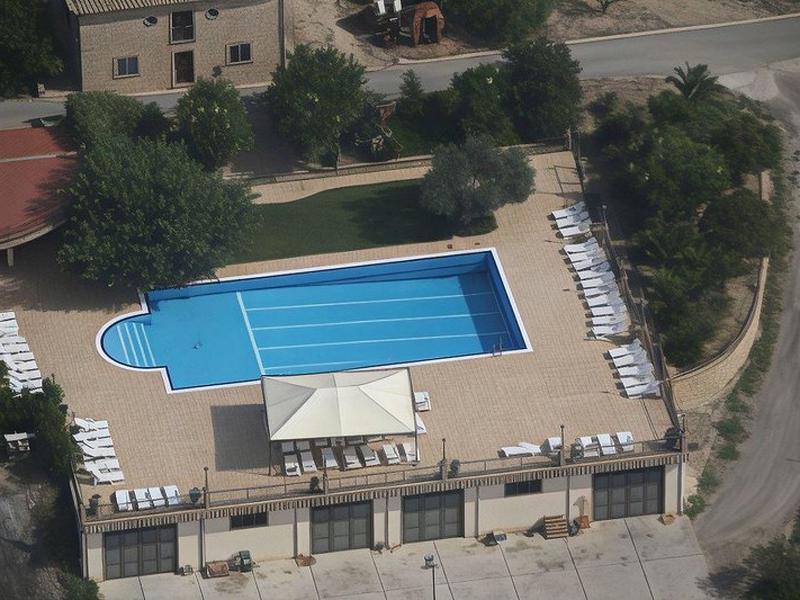 3858CF2CA0B72A366703F0F5333D780D