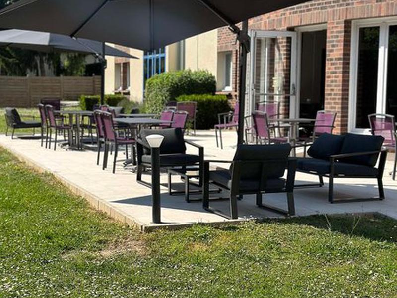 411FBE01C35D9DEE8D9BB0536D05AB95