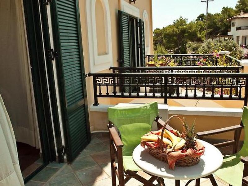 727DC32E12700B1D9AA64F5B3668D8B5