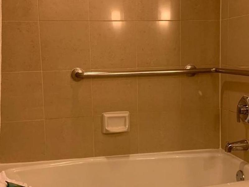 51810B90E5B98FF995A2DBA4C8B2F3D8