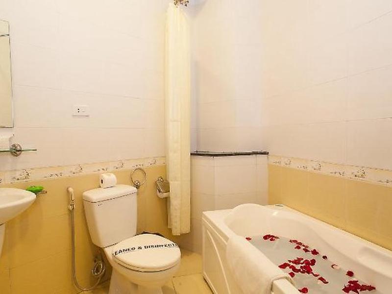 C0AAE7B020352BEDE6BE0B8867D4B201