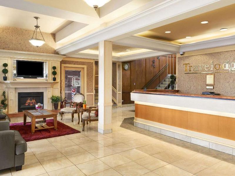 EEEC7D39E64E162E838B5A354C9925DE